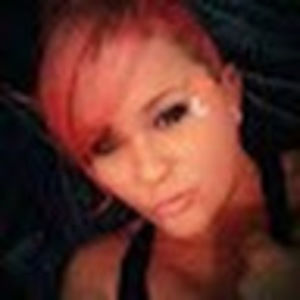 Meet your Posher, Juliette